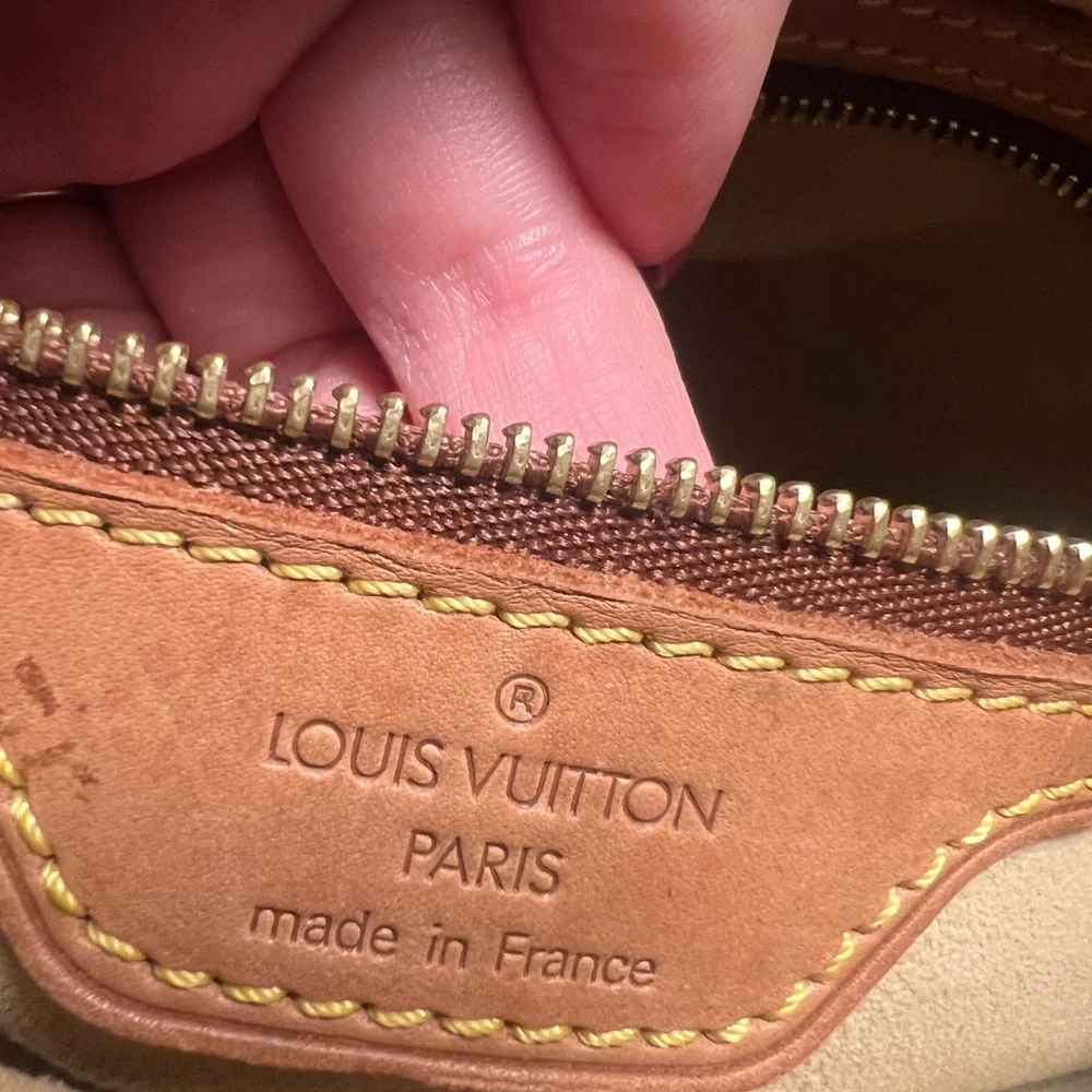 Louis Vuitton Looping GM vintage - šAuthenticated š - Picture 14 of 16